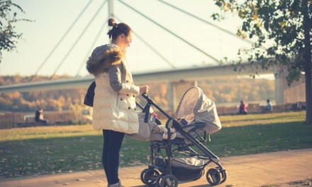 14 Incredible Stroller Hacks Every Mom Needs to Know